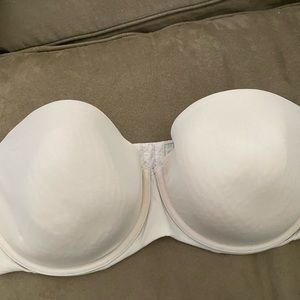 Bra. Cacique strapless